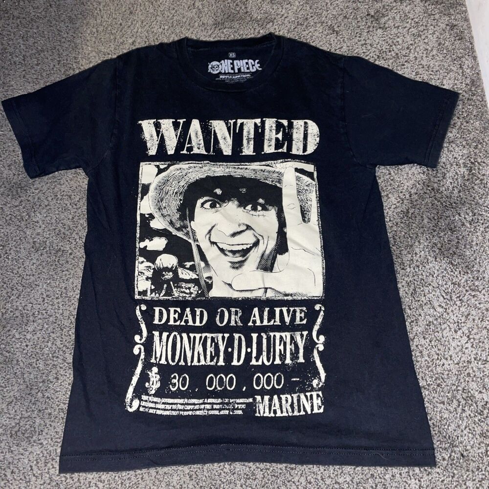 Wanted Monkey D. Luffy Graphic T-Shirt Size Small Unisex